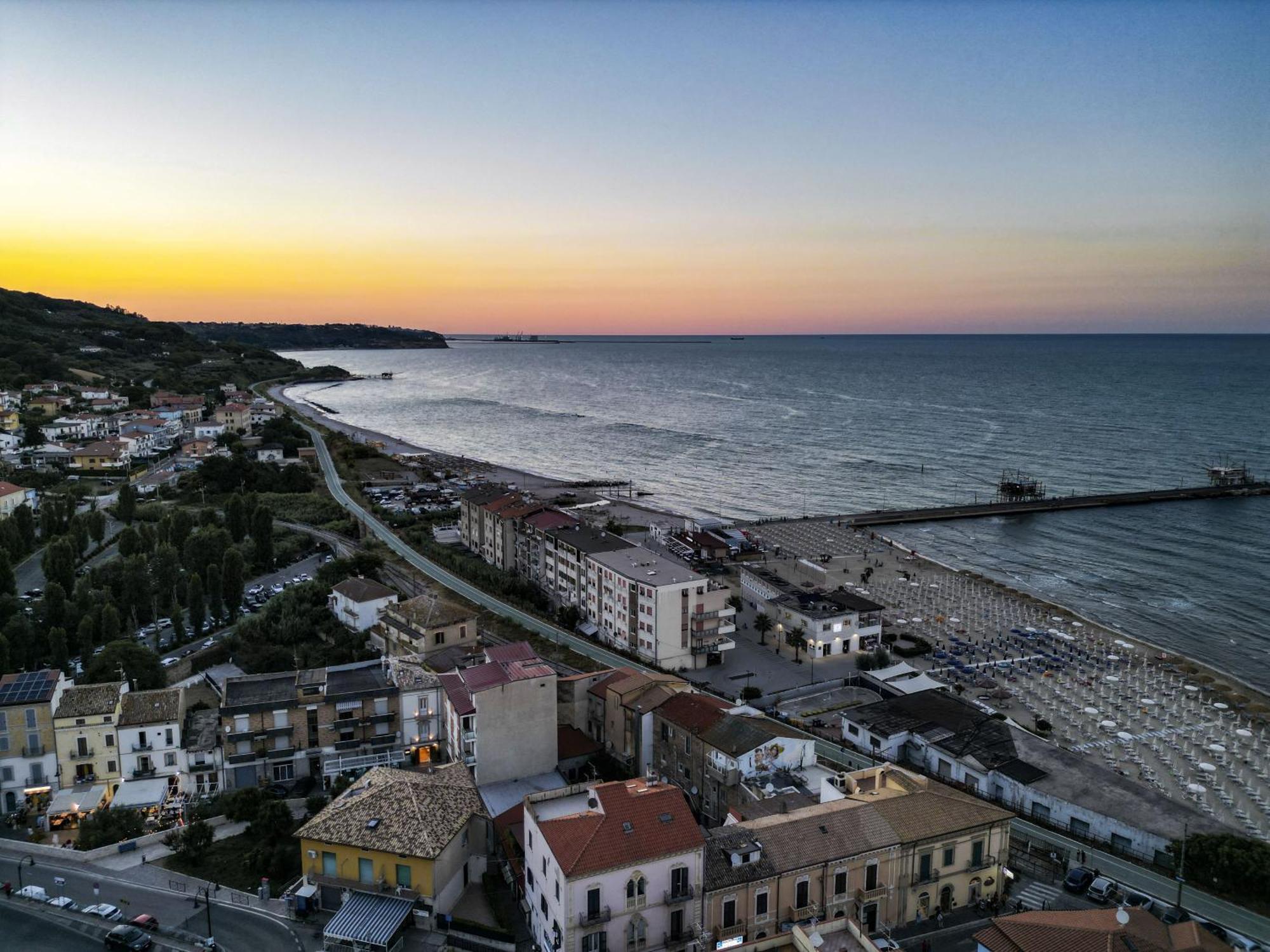 B&B Palazzo Bruni - Dimora Di Mare Marina di San Vito Esterno foto