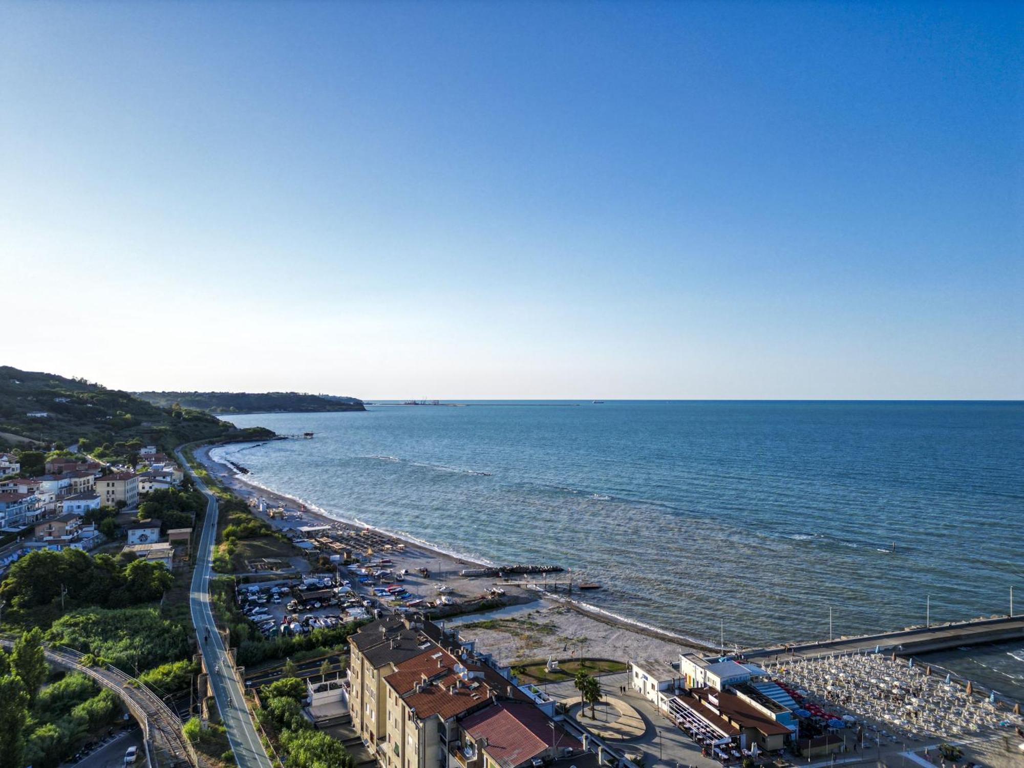 B&B Palazzo Bruni - Dimora Di Mare Marina di San Vito Esterno foto