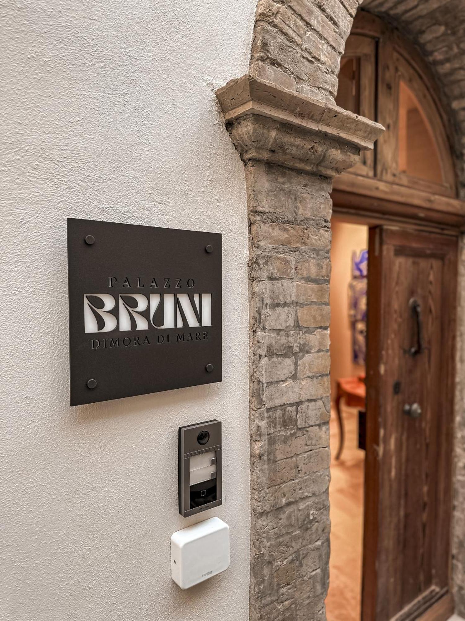 B&B Palazzo Bruni - Dimora Di Mare Marina di San Vito Esterno foto